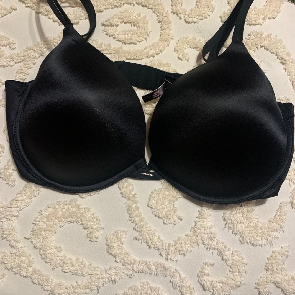 Victoria's Secret Black Bra - Picture 5 of 5